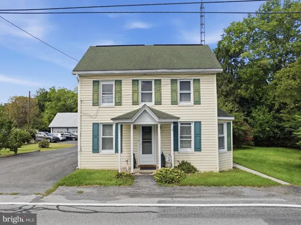 3745 Mercersburg Rd, Mercersburg, PA 17236