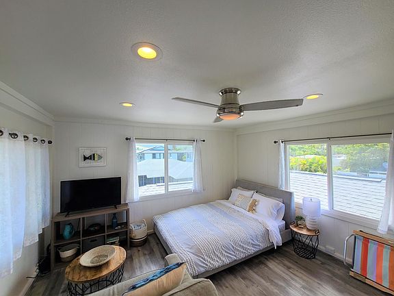 3rd image of 3-410 Kaha St #3