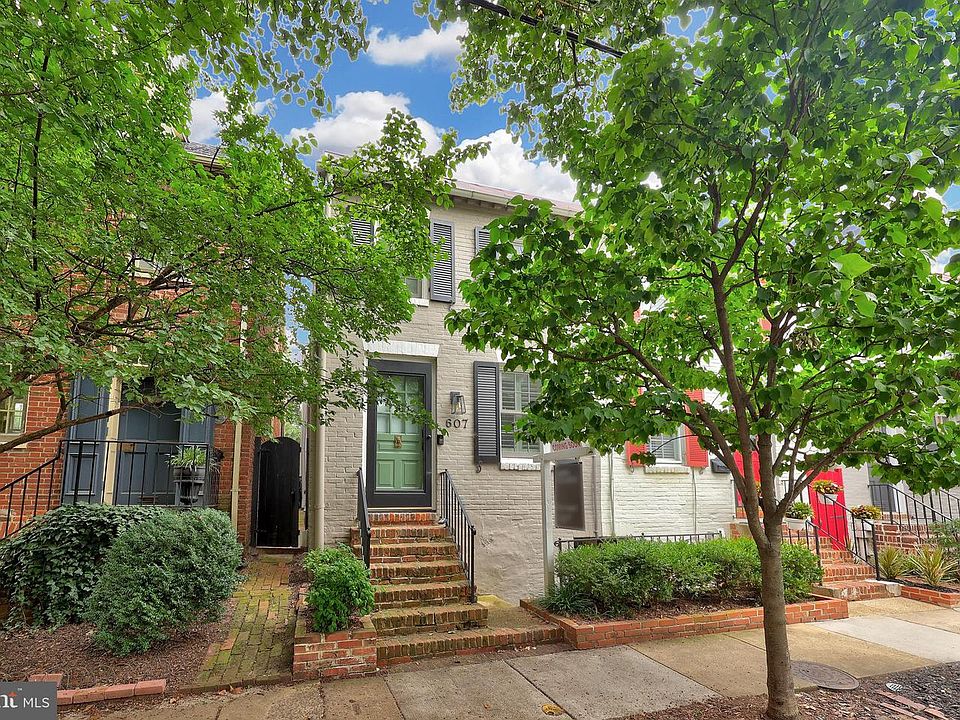 1st image of 607 S Saint Asaph St