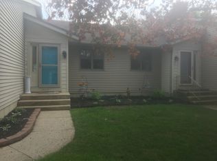 123 Shoreline Rd, Holland, MI 49424