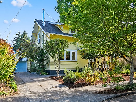 3rd image of 516 SE 54th Ave