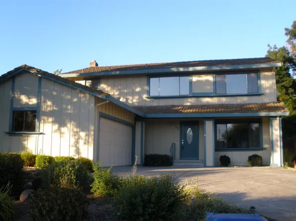 816 Bluegrass Dr, Petaluma, CA 94954