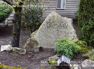 768 126th Ave NE, Bellevue, WA 98005