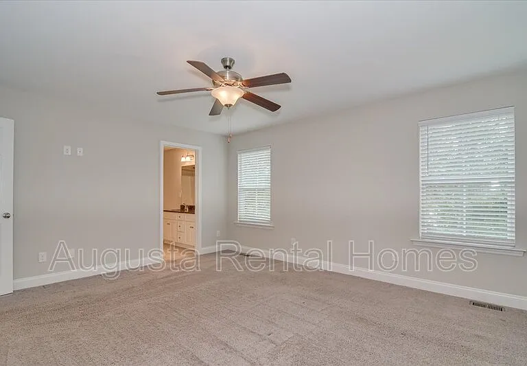 33 Ashton Pointe Dr — Photo 15