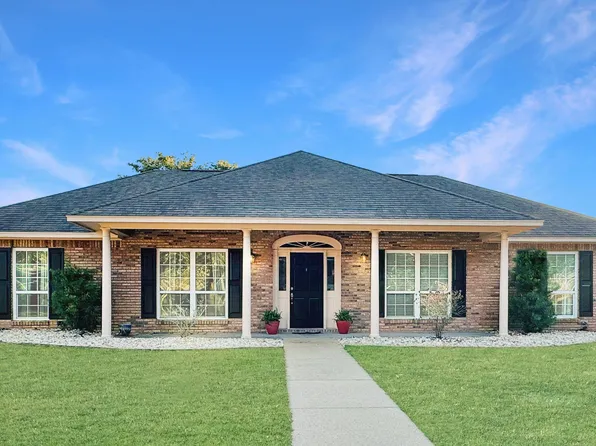 2365 Park Place Dr, Gulfport, MS 39507