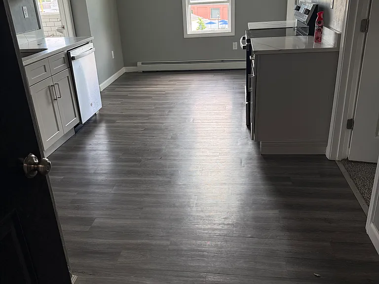 38 Foster St #3A — Photo 2