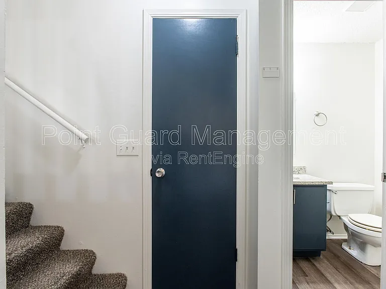 5510 S Gold St #300 — Photo 11