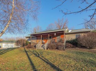 37912 Fisk Lake Rd, Paw Paw, MI 49079