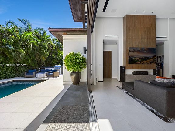 5th image of 4315 Anderson Rd