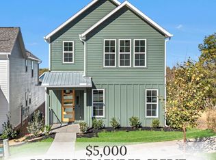 2098 E Roe Ter, Fayetteville, AR 72703