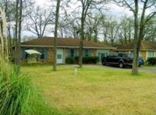 2208 Yellowstone Dr, Bryan, TX 77803