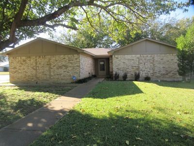 650 Deborah Ct, Burleson, TX, 76028
