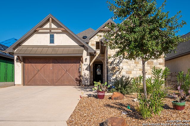 1st image of 930 Gruene Place Dr