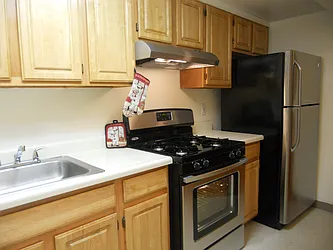 Rented by Willie Kathryn Suggs, LREB