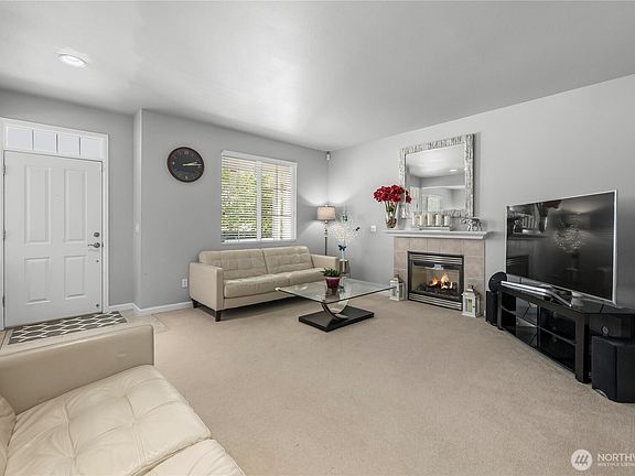 5th image of 16901 Woodside Drive SE