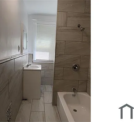 2220 Helen St — Photo 6