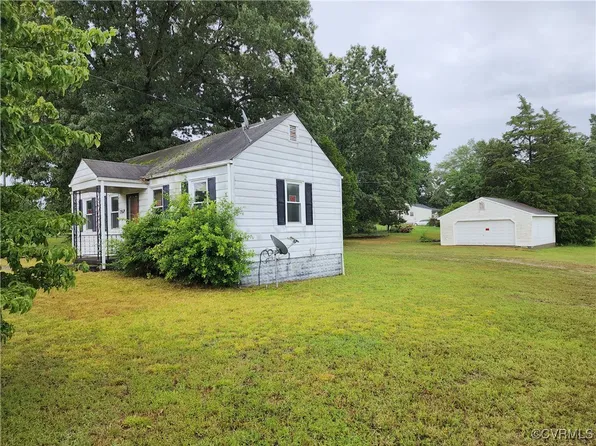 25521 Ferndale Rd, North Dinwiddie, VA 23803