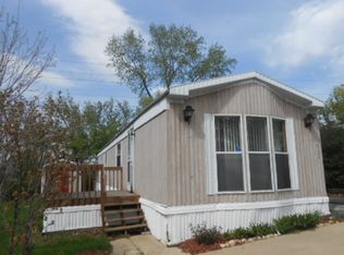 5122 Pebble Ln, Loves Park, IL