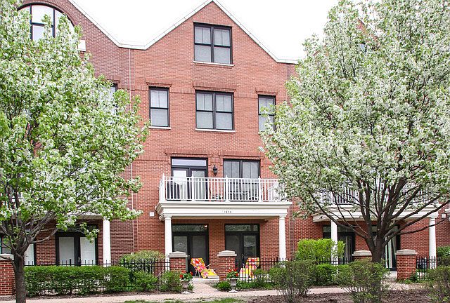 1st image of 1856 Admiral Ct #138