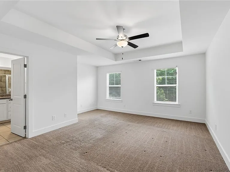 5372 Brooklands Dr — Photo 16