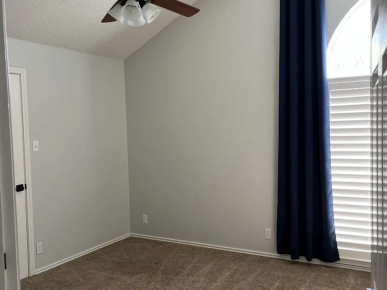 5604 Grassland Blvd — Photo 16
