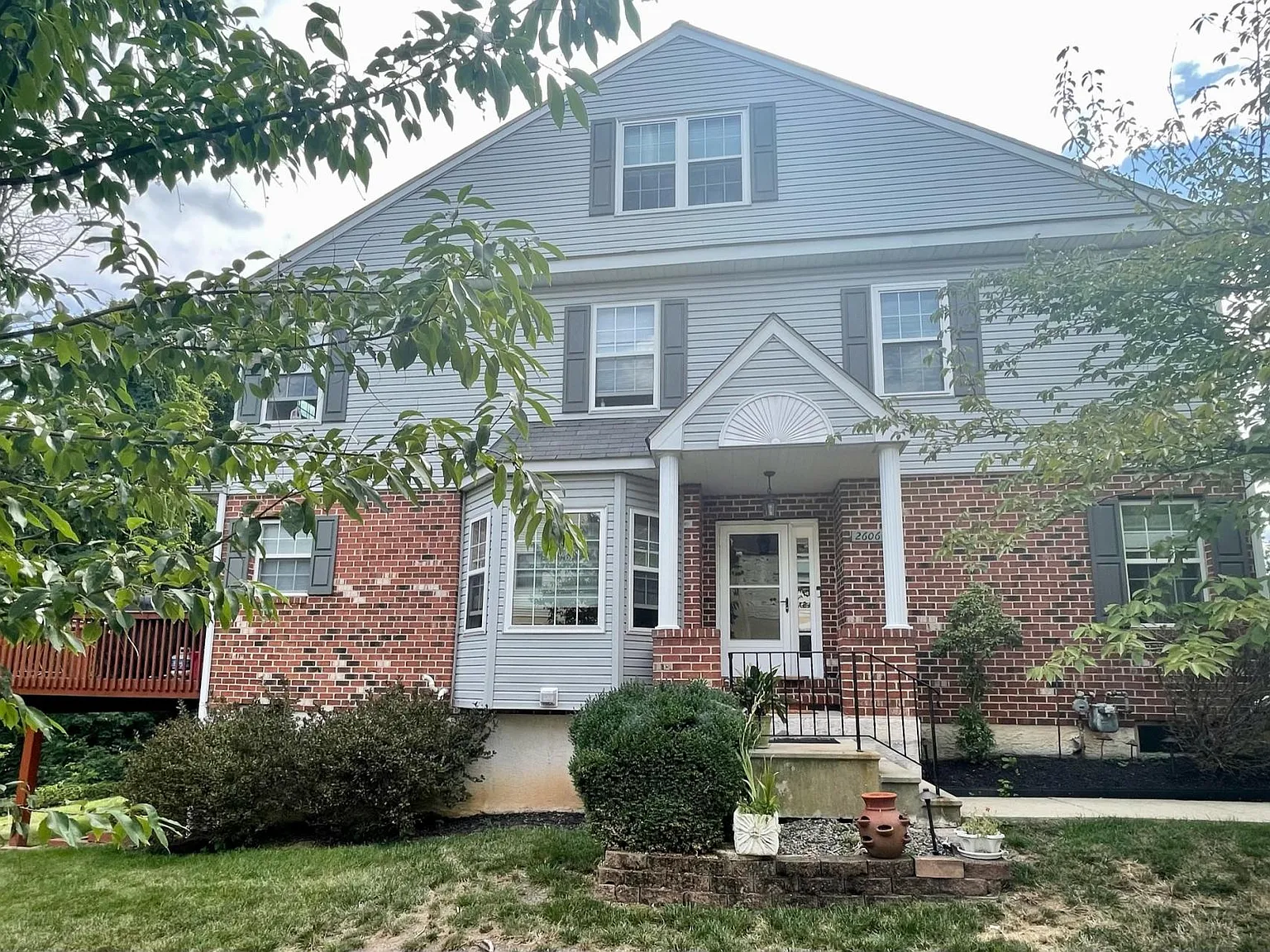 2606 Grant Ct — Photo 3