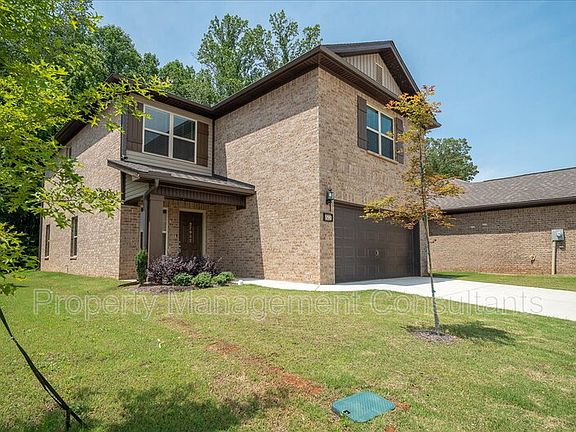 2nd image of 27982 Chalmers Cir
