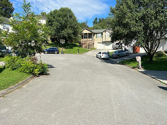 4th image of 6930 Rambling Brooks Ln