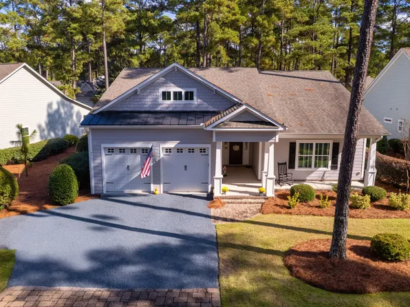 257 Champions Ridge Drive, Southern Pines, NC 28387