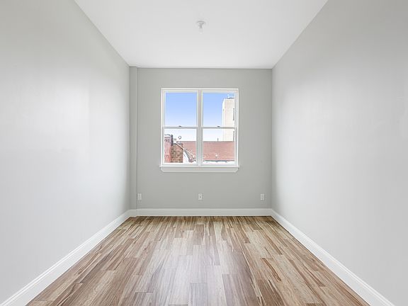 5th image of 50 Tompkins Ave #Penthouse