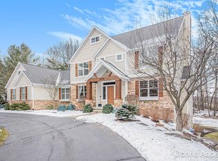 8756 Laurel Ridge Dr SE, Alto, MI 49302