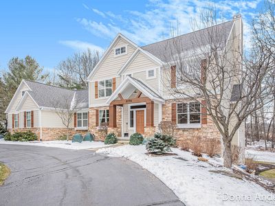 8756 Laurel Ridge Dr SE, Alto, MI, 49302