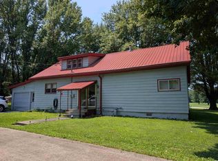 110 Belle Terre Dr, Washington, IN 47501