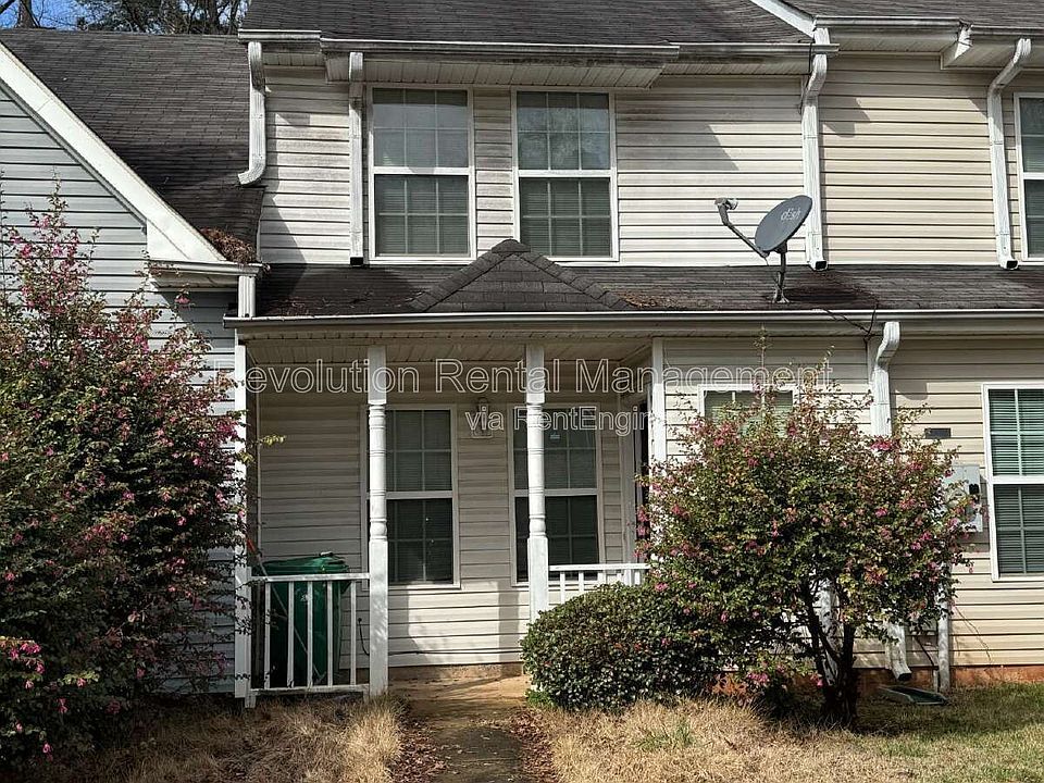 1st image of 2607 Wellington Walk Pl