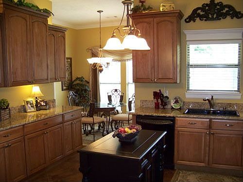 2nd image of 4220 Bay Hill Dr