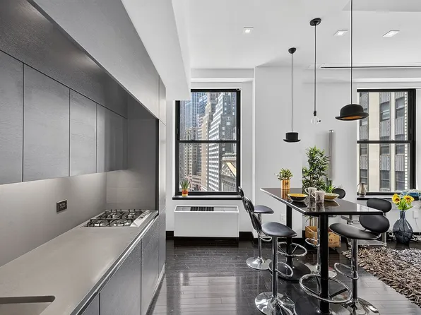 20 Pine St APT 908, New York, NY 10005