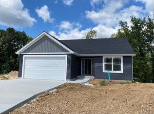 1801 Homewood Dr, Moscow Mills, MO 63362