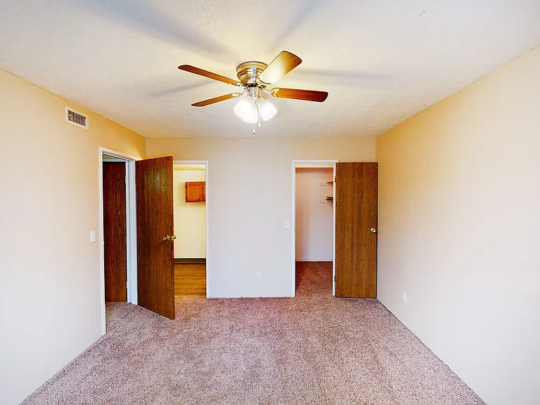 Quail Meadow Apartments — Photo 36