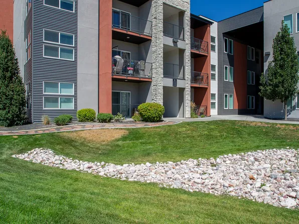 875 S Depot St #A335, Clearfield, UT 84015