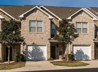 5 Four Farms Cir, Greensboro, NC 27410