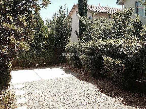 3rd image of 904 Ortega Hill Ln