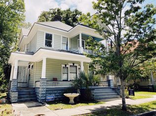 221 W 41st St #A, Savannah, GA 31401