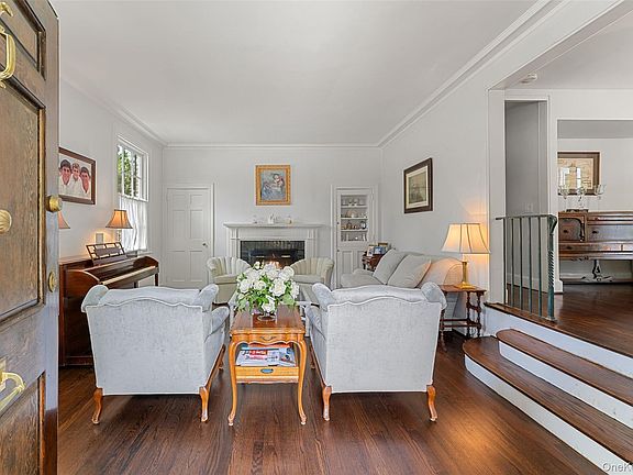 2nd image of 41 Garden Avenue