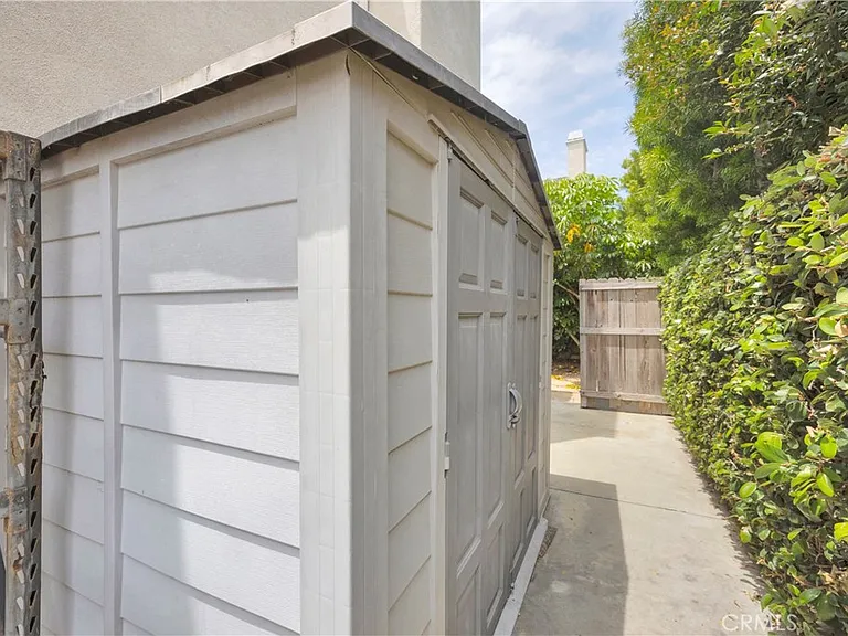 5271 Pearce Dr — Photo 59
