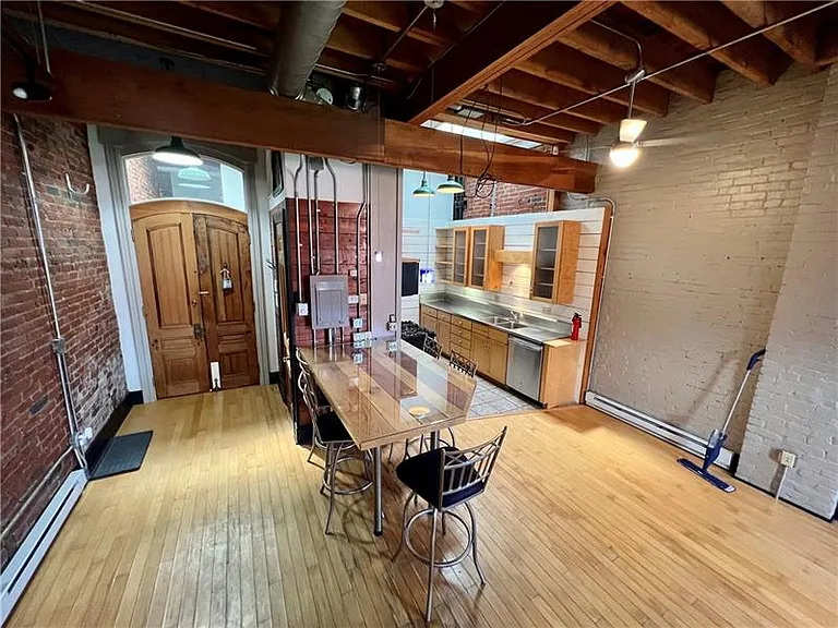 49 S 14th St #2 — Photo 10