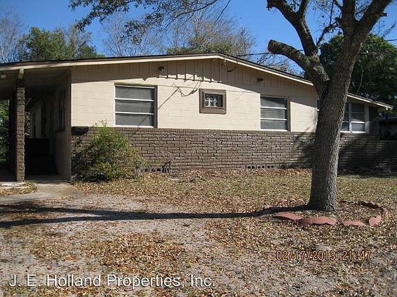 2nd image of 6521 Shady Oak Dr
