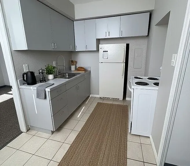 229 N Sandusky St #4 — Photo 8
