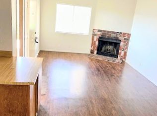 18945 Allegheny Rd APT 6, Apple Valley, CA 92307