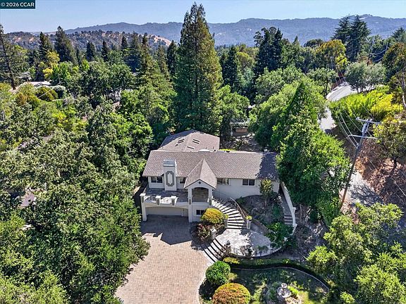 4th image of 891 Livorna Rd