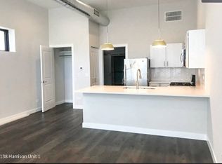 126-138 Harrison St #1, Oak Park, IL 60304